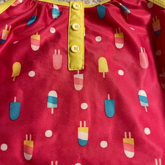 Girls Gymboree swimsuit size 7 excellent - Picture 2 of 3